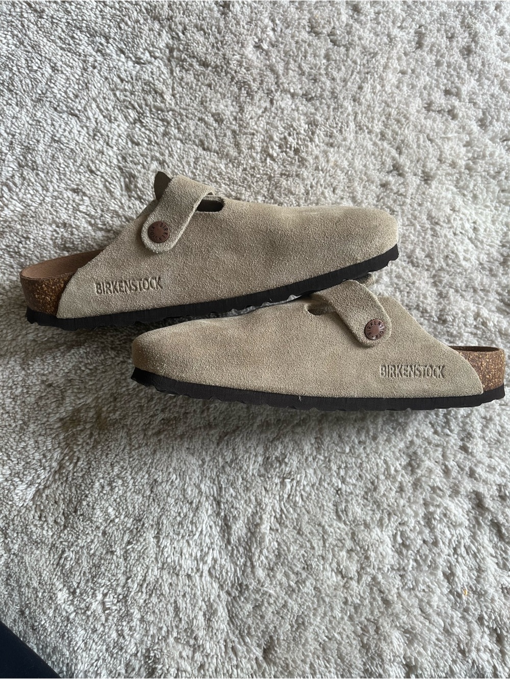 Birkenstock women’s Beige Suede Boston Clog